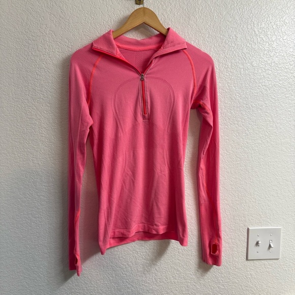 Lululemon Run: Swiftly Tech 1/2 Zip Size 6 - Picture 1 of 4